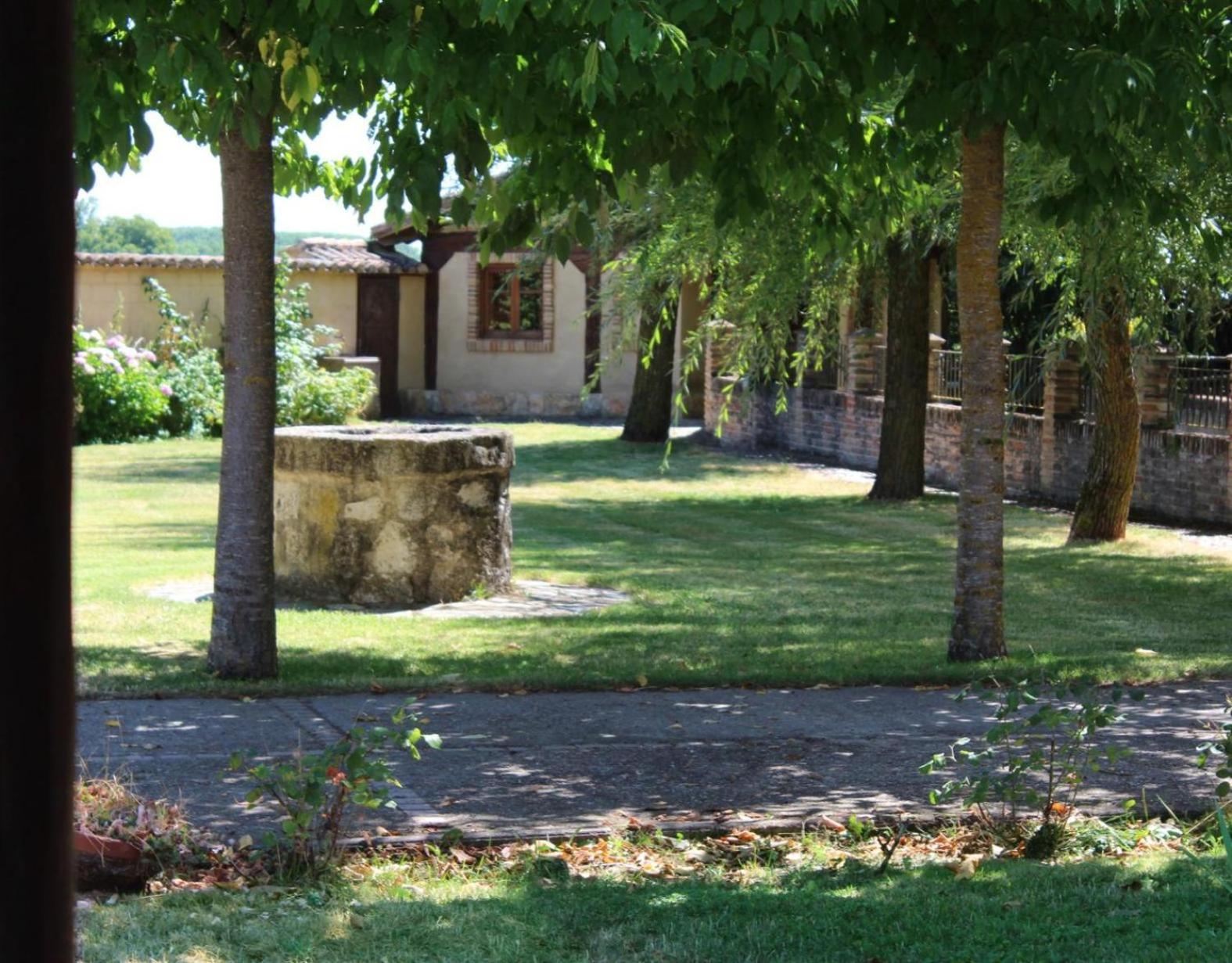 Molino El Sotillo Villa Saldaña Eksteriør billede