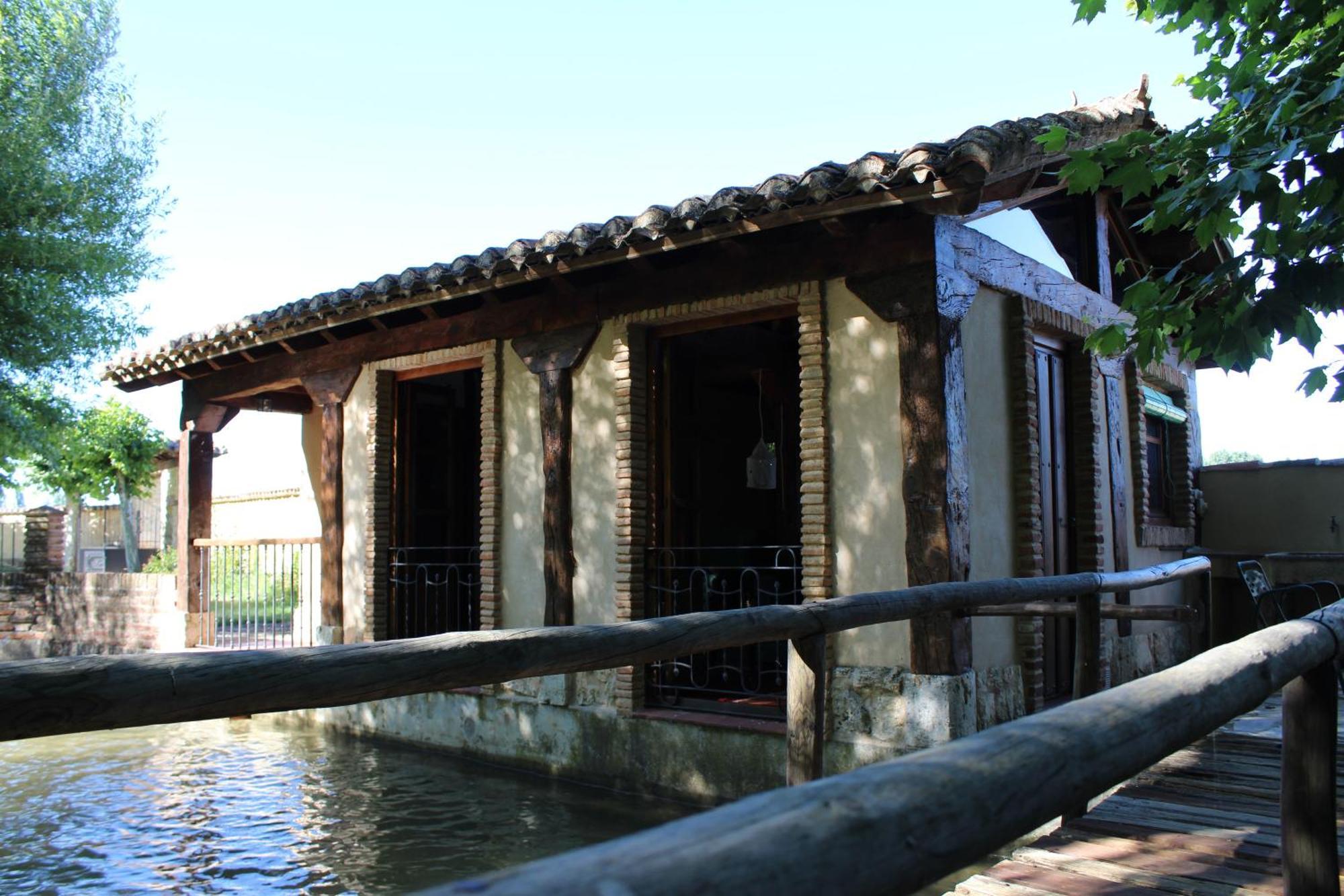 Molino El Sotillo Villa Saldaña Eksteriør billede