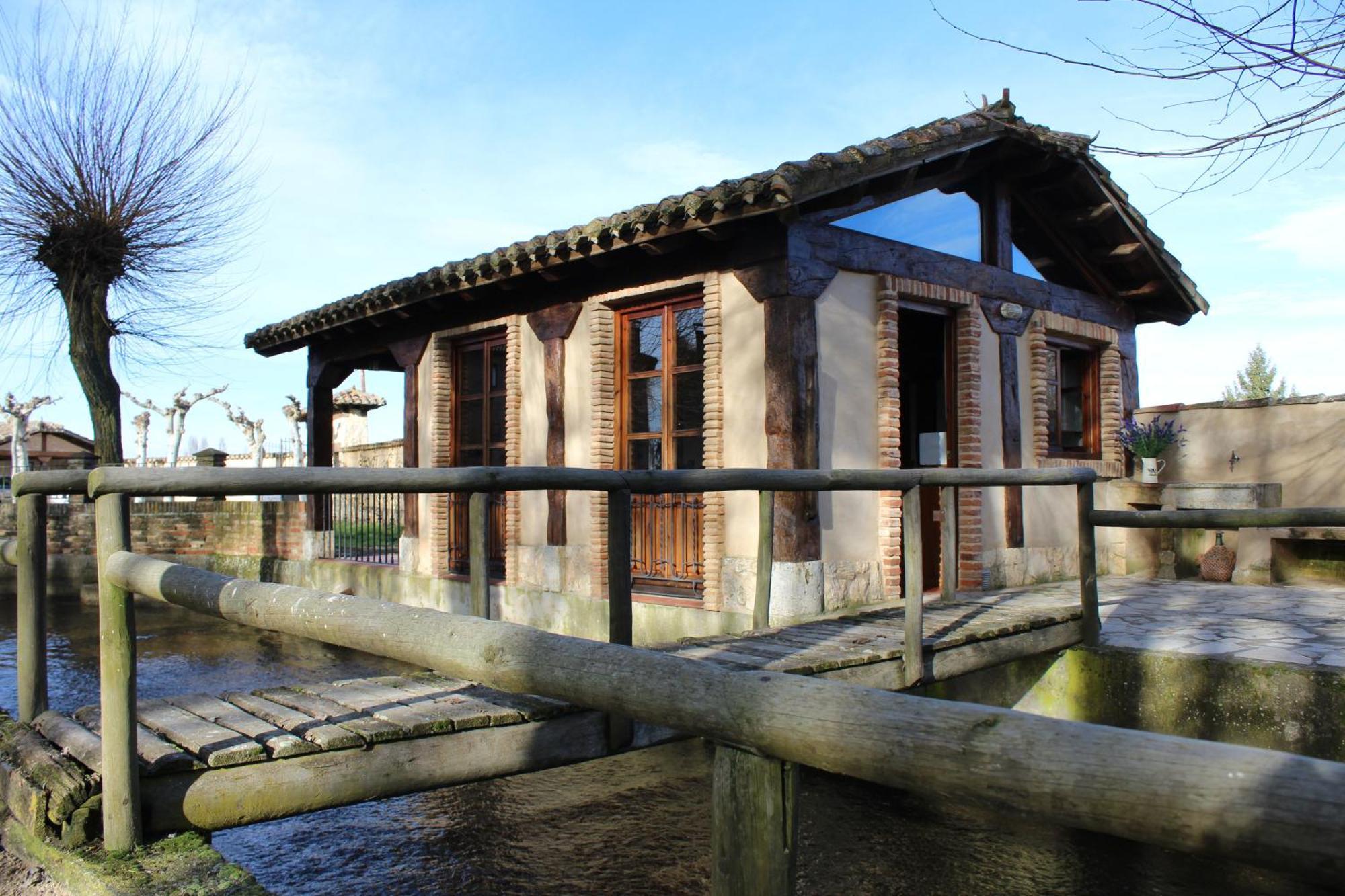 Molino El Sotillo Villa Saldaña Eksteriør billede