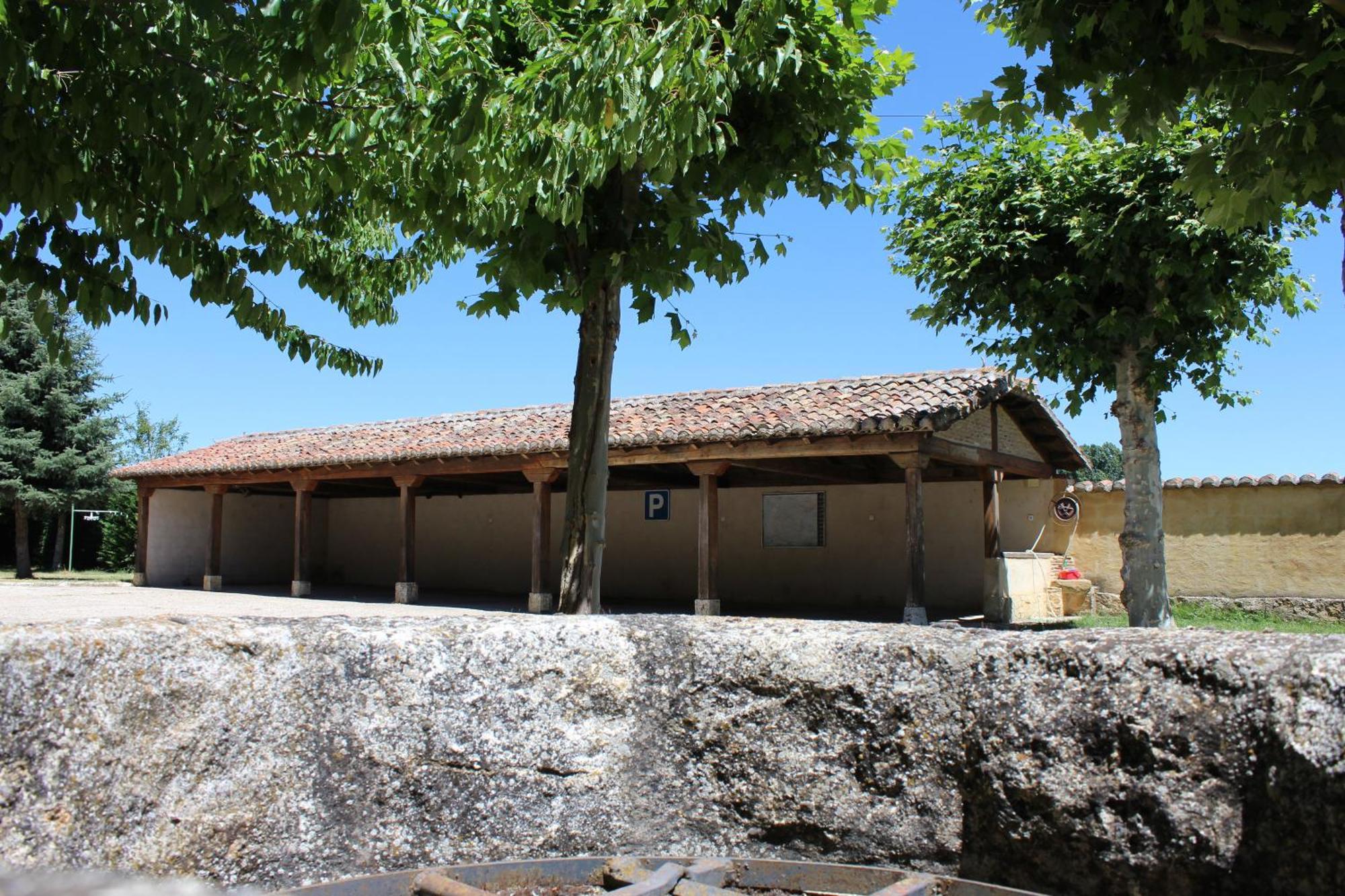 Molino El Sotillo Villa Saldaña Eksteriør billede